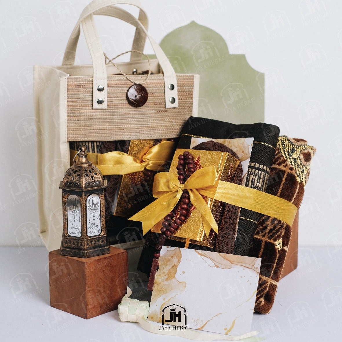 Hampers Kado Hadiah Pernikahan Ulang Tahun Wisuda Type A